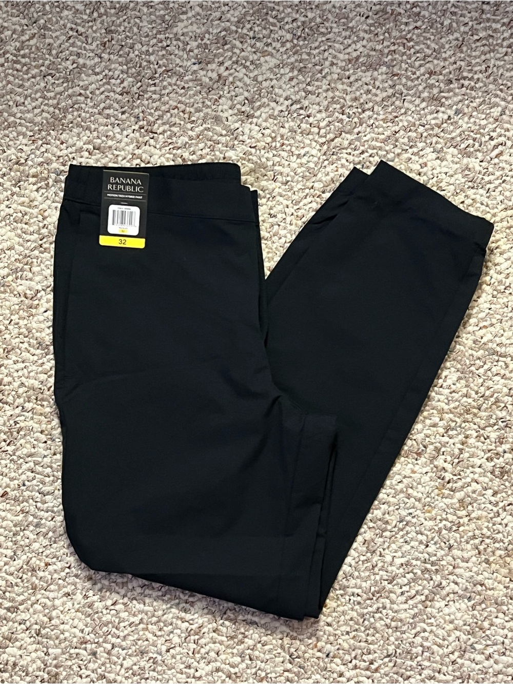 Banana Republic Motion Tech Hybrid Pants 32